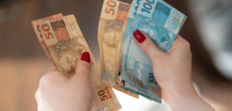 Cómo ahorrar dinero cada mes sin dejar de pagar mis cuentas